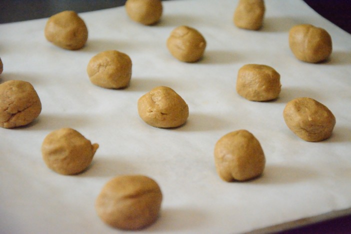 Full batch of cookie balls